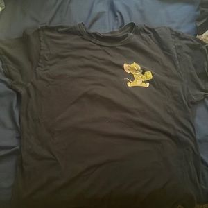 men’s tom & jerry shirt